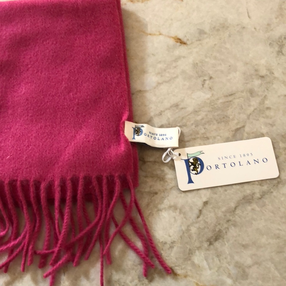 Cashmere scarf
